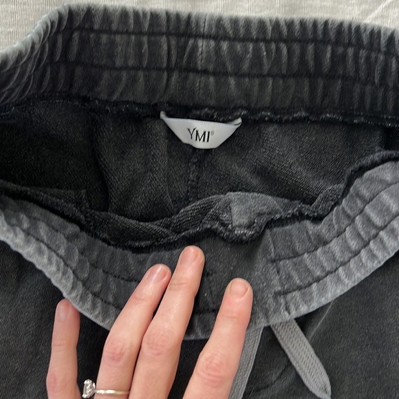 YMI cargo joggers size Small - Picture 2 of 5